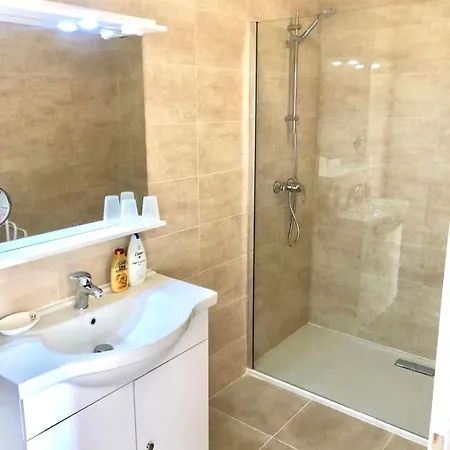 Appartement Spacieux A 10 Minutes De La Plage, Vue *
